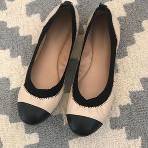 Banana Republic Cream & Black Flats